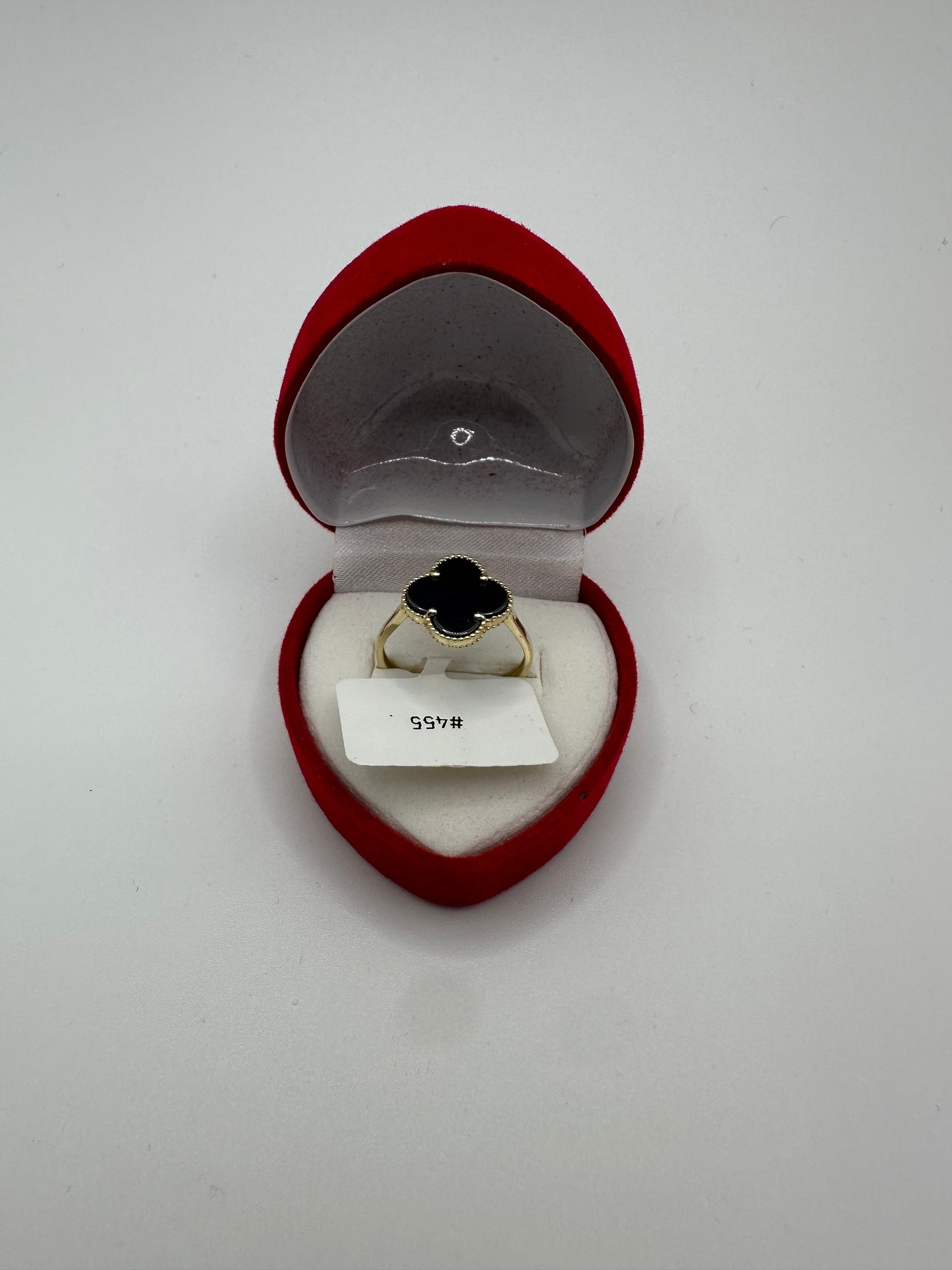 Clover Ring